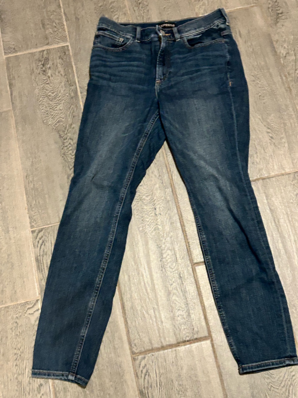 Express Women's Indigo cropped leggin high rise- size 2